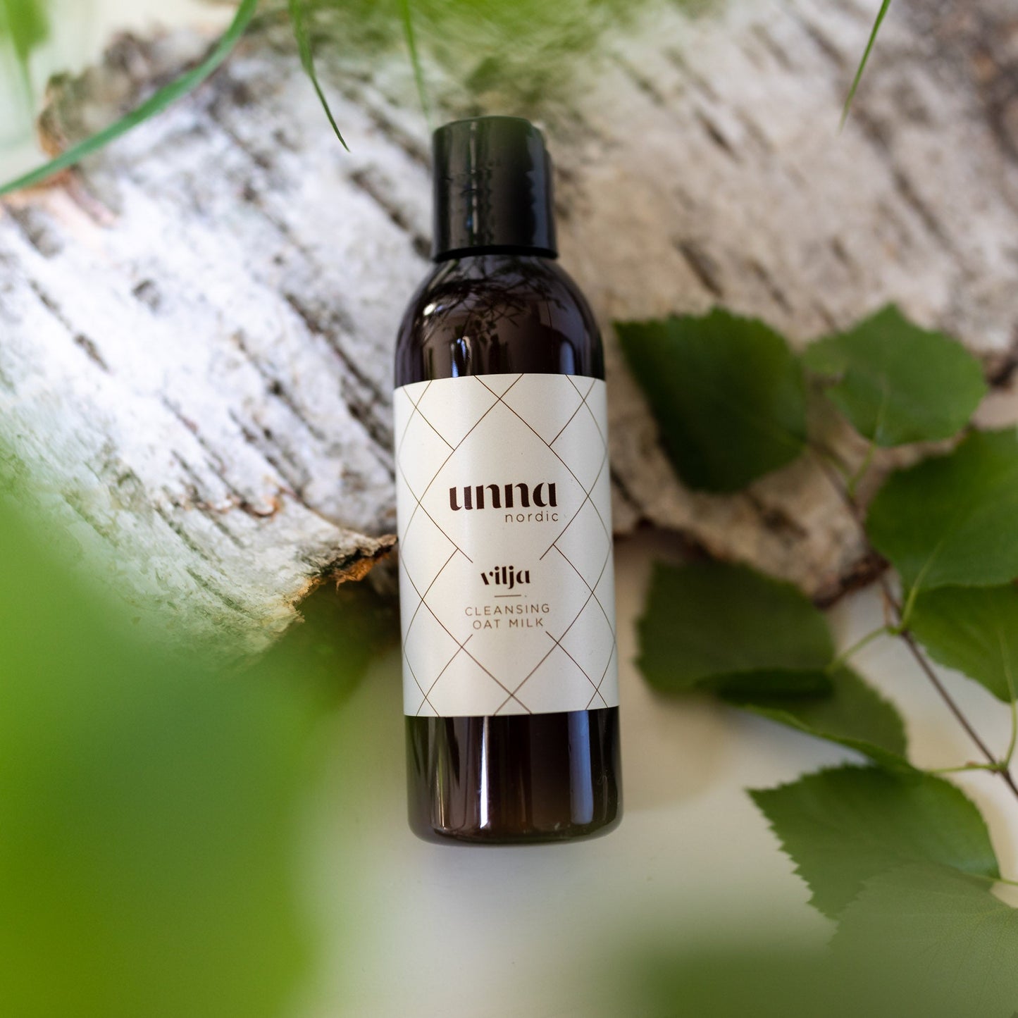 Unna Nordic VILJA Cleansing Oat Milk puhdistusemulsio 100ml
